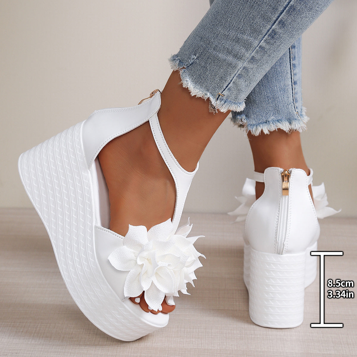 Western Style White Floral Wedge Sandals Women'S Open-Toe T-Strap Thick Sole Height-Increasing Shoes Summer Wedding Party Versatile Women'S Shoes, Women Shoes
