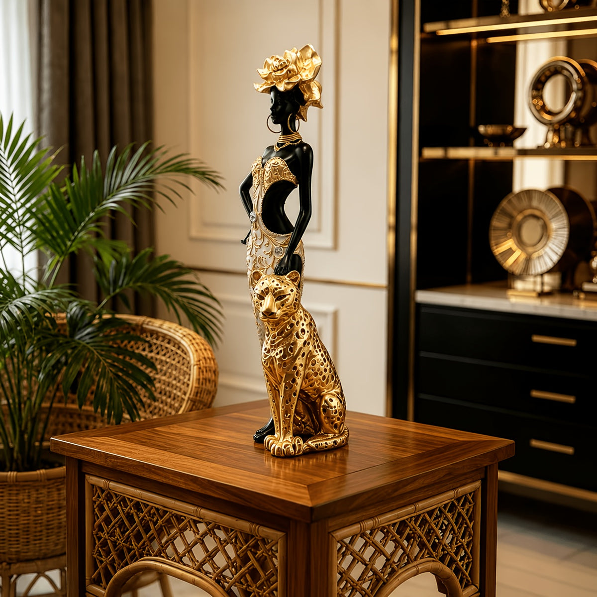 African Golden Cheetah Female Statue - Elegant Black Resin Sculpture with Golden Cheetah Print, Modern African Wall Decor Suitable for, Bedroom, Office, Cafe - Ideal Gift for Housewarming,, Christmas, for Art Lovers