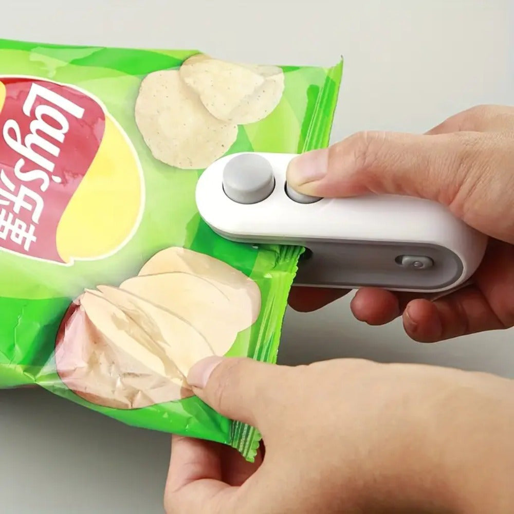 Portable Handheld Pouch Compressor - USB Rechargeable, Compact Kitchenware for Fresh Meals And Food Storage, Automatic Operation, Plastic Material, Lithium Battery, Food Storage Solution
