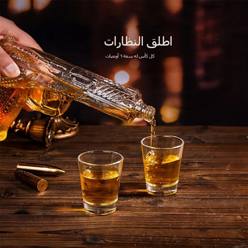 مجموعة فريدة من نوعها: ديكانتر ويسكي فاخر 8 أونصة مع 2 كأس شوت، مجموعة ديكانتر نبيذ، موزع مشروبات لتيكيلا وفودكا، هدية عيد الميلاد أو الذكرى السنوية أو عيد الميلاد للرجال، الأب، الحبيب، الزوج، ديكورات بار المنزل